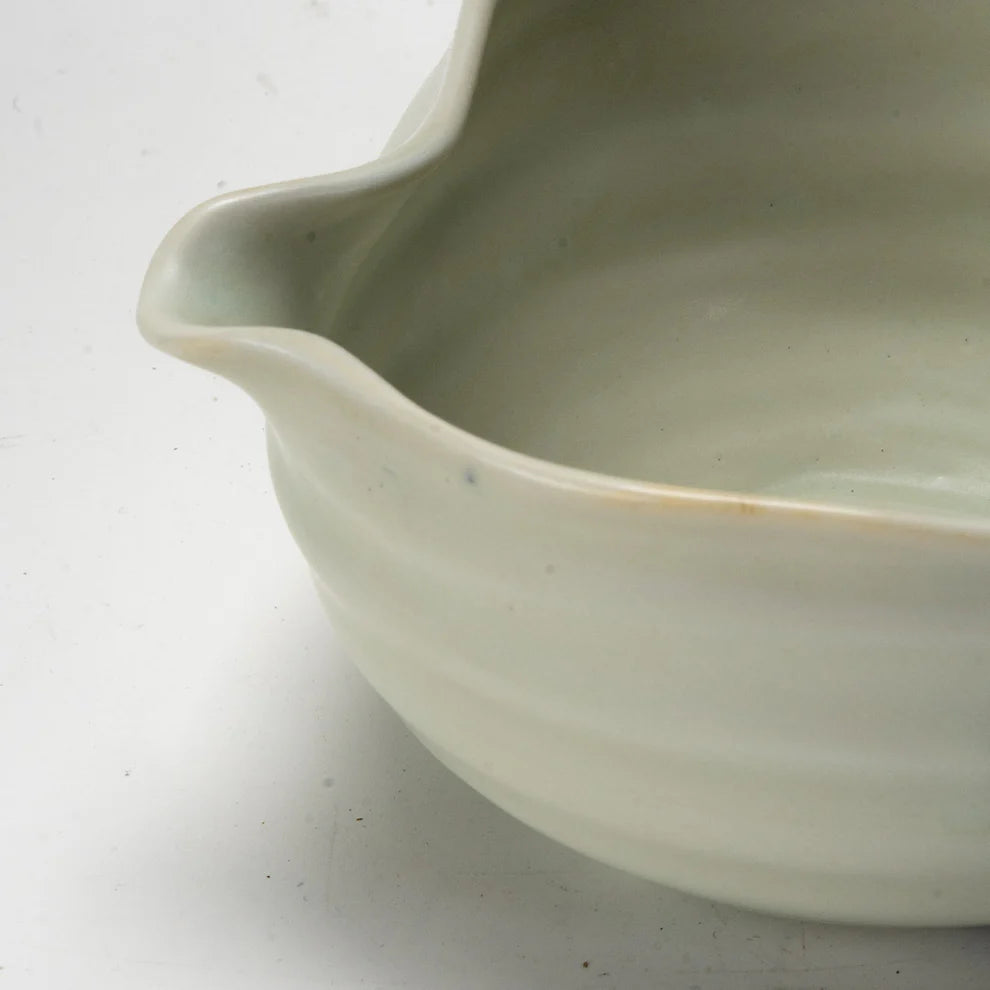 Katakuchi Matcha Bowl White