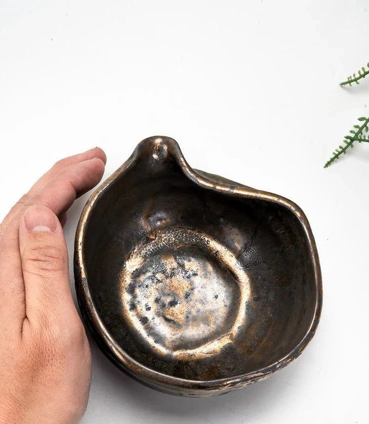 Katakuchi Matcha Bowl Black/Gold